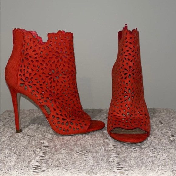 Aldo Open Toe Caged Bootie - Picture 6 of 6